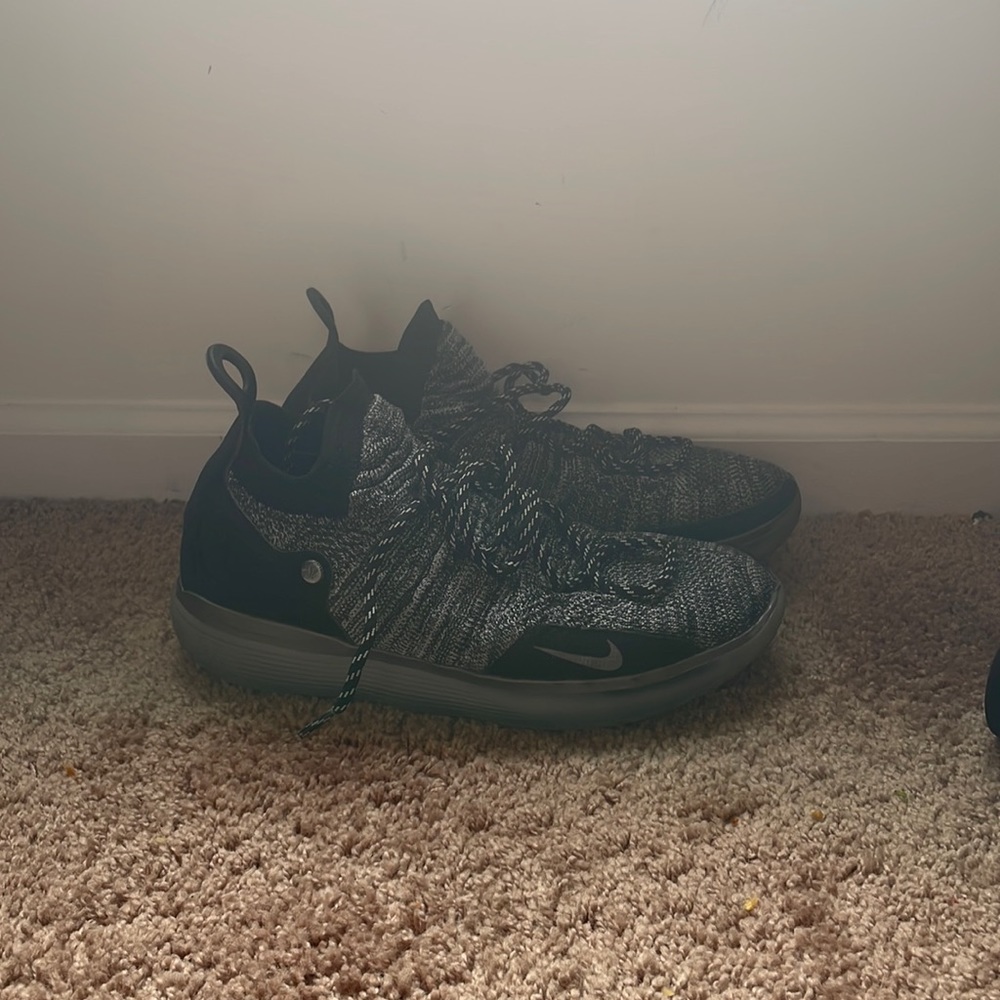 Nike KD 11 Oreo. Size 10.5. 8/10